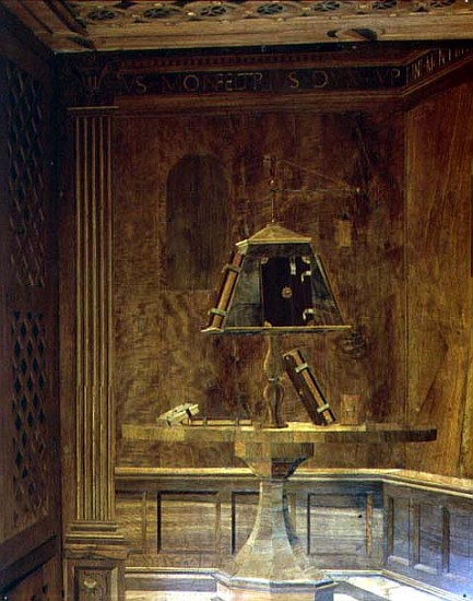 The Study of Federigo da Montefeltro, Duke of Urbino: intarsia panelling depicting a reading stand i à Baccio Pontelli