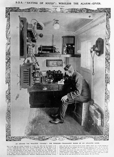 As Aboard the Wrecked \\Titanic\\\: The Wireless-Telegraphy Room of an Atlantic Liner, illustration  à Photographe anglais