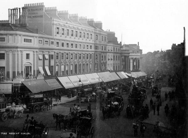 Regent Circus, London, c.1890 (b/w photo)  à Photographe anglais