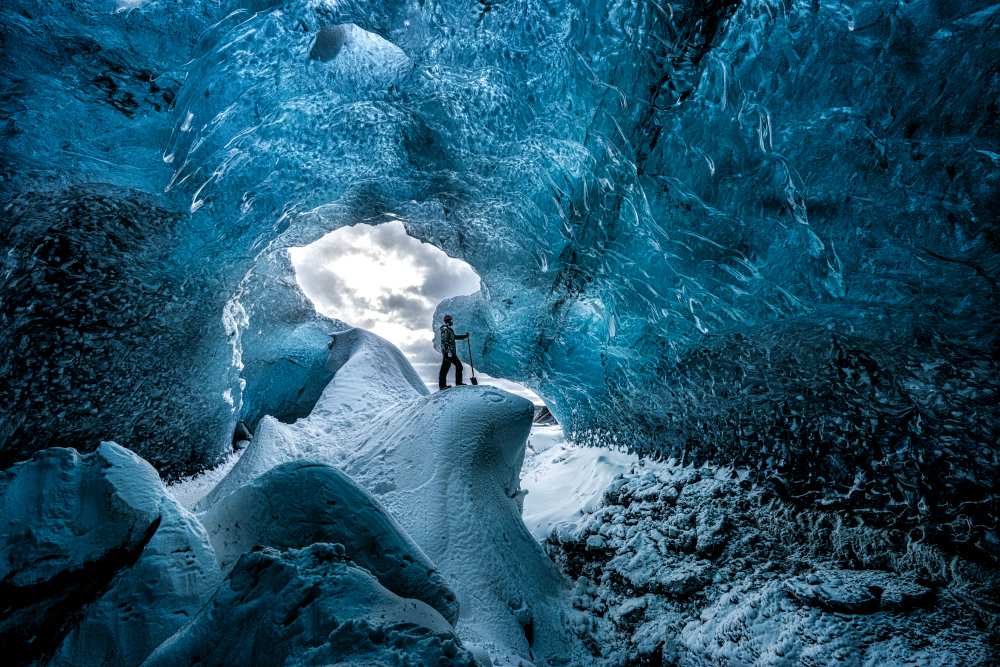 The Ice Cave à Alfred Forns