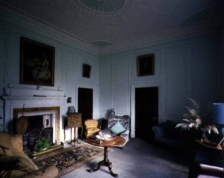 Belle Isle, Windermere: the drawing room with its neo-classical frieze of musical instruments à Anonyme