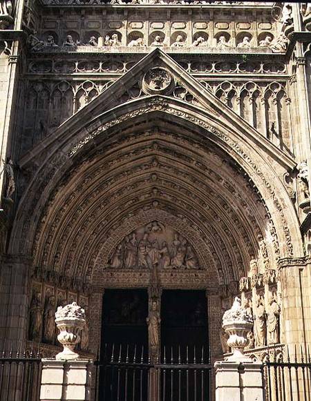 The Portal of Forgiveness (Puerta del Perdon) central portal of the West facade à Anonyme