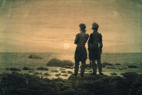 Deux hommes pour crépuscule à la mer