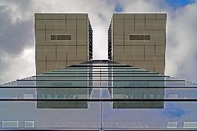 Cologne Kranhaus - living overhead