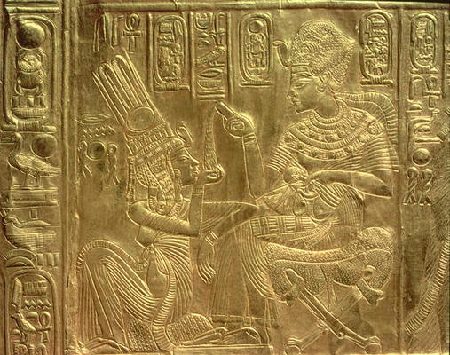 Detail from the Golden Shrine, Tutankhamun's Treasure (wood overlaid with a layer of gesso and cover à 18ème dynastie égyptienne
