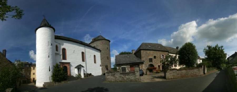 Wildenburg - Eifel à Erich Teister