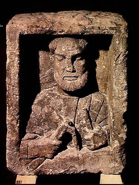 Stele depicting a cooper à Gallo-Roman