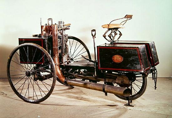 Dion-Bouton steam tricycle à Georges Bouton