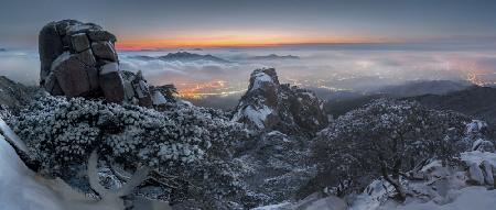 Waking Winter Dobongsan