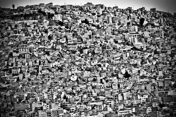 Favela Village in El Alto, La Paz, Bolivia à Joel Alvarez