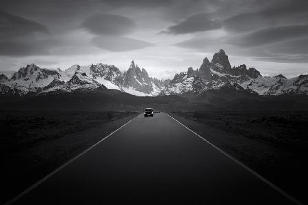 Between Fitz Roy and Cerro Torre