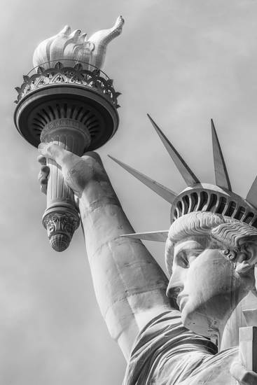 NEW YORK VILLE Statue de la Liberté 