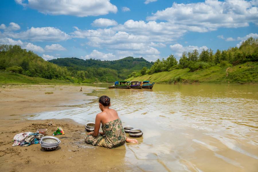 Leben am Fluss in Bangladesch, Asien à Miro May