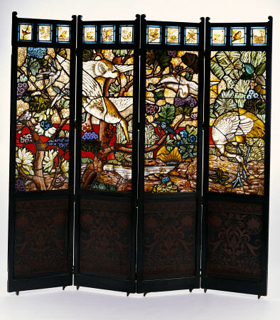 An Aesthetic Movement Stained And Painted Glass Screen The Design Attributed To John Moyr Smith (183 à 
