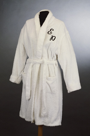 A White Towelling Pool Robe Embroidered With Elvis Presleys Monogram à 