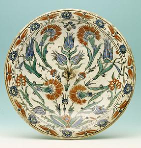 An Isnik Polychrome Pottery Dish