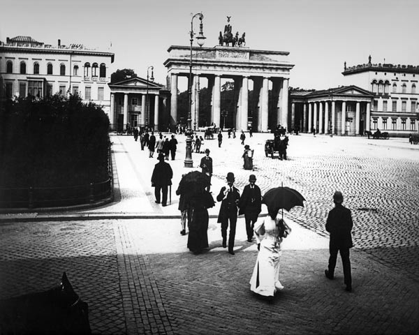 Berlin / Brandenburg Gate / Photo / Levy à 