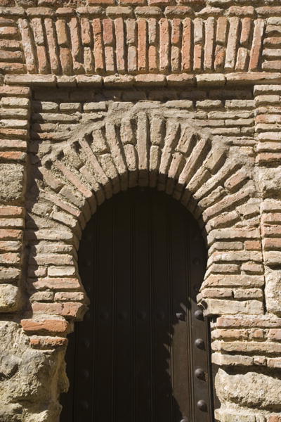Detail of an arch in the Alcazaba, Malaga, Costa del Sol (photo)  à 