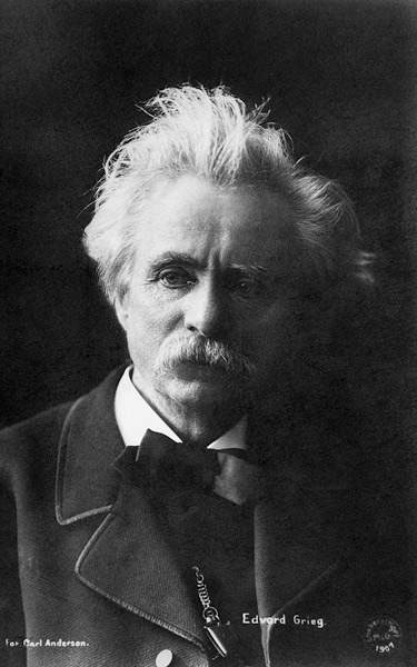 Edvard Grieg (1843-1907) 1901 (b/w photo)  à 