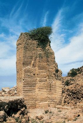 Limestone quarry, Saurashtra, Porbandar (photo) 