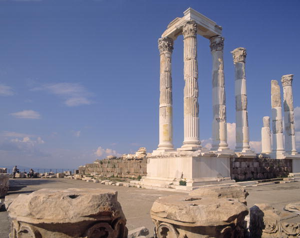 Ruins of the Acropolis (photo)  à 