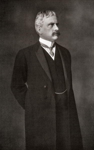 Sir Robert Borden, from ''The Year 1912'', published London, 1913 (b/w photo)  à 