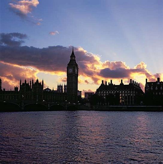 View of Westminster, from the South Bank of the Thames, featuring Big Ben à 