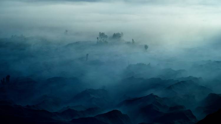 Land of Fog à Rudi Gunawan