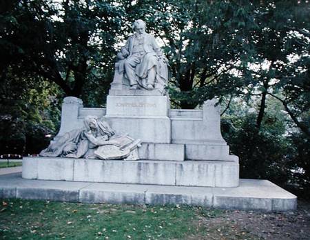Monument to Johannes Brahms (1833-97) à Rudolf von Weyr