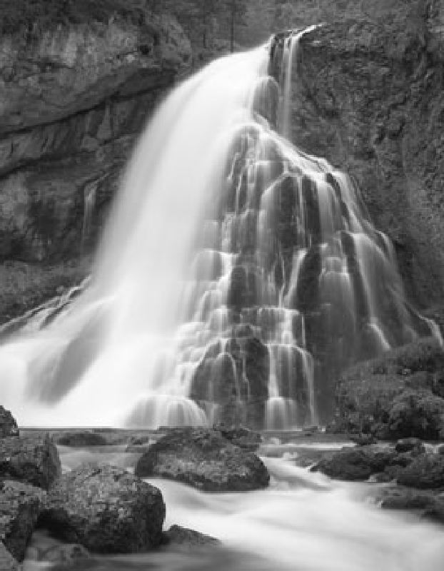 Waterfalls II à Tom Weber