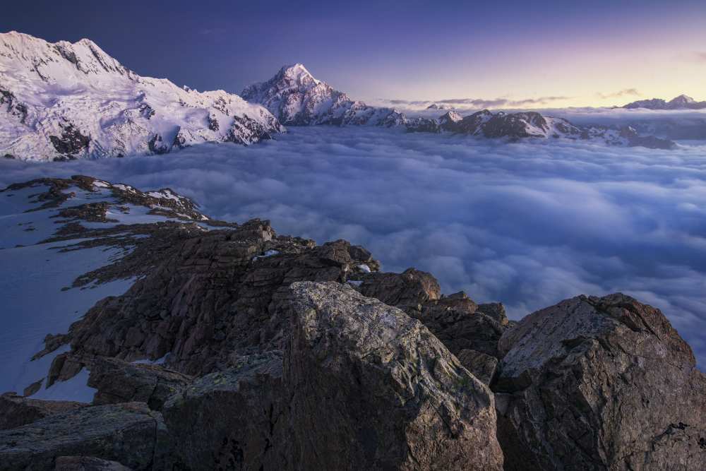 Above the Clouds à Yan Zhang